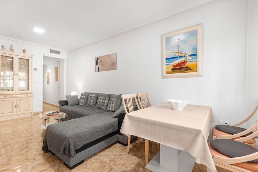 Yovalu Con Balcon,Yovalu1Sin Balcon, Yovalutres Con Piscina Apartment Torrevieja Phòng bức ảnh